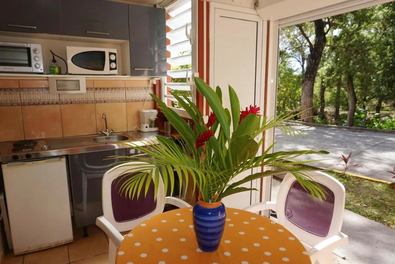 Appartement Cosy A Sainte Anne 30 M² Avec Piscine Privee 0*, Sainte-Anne Martinique