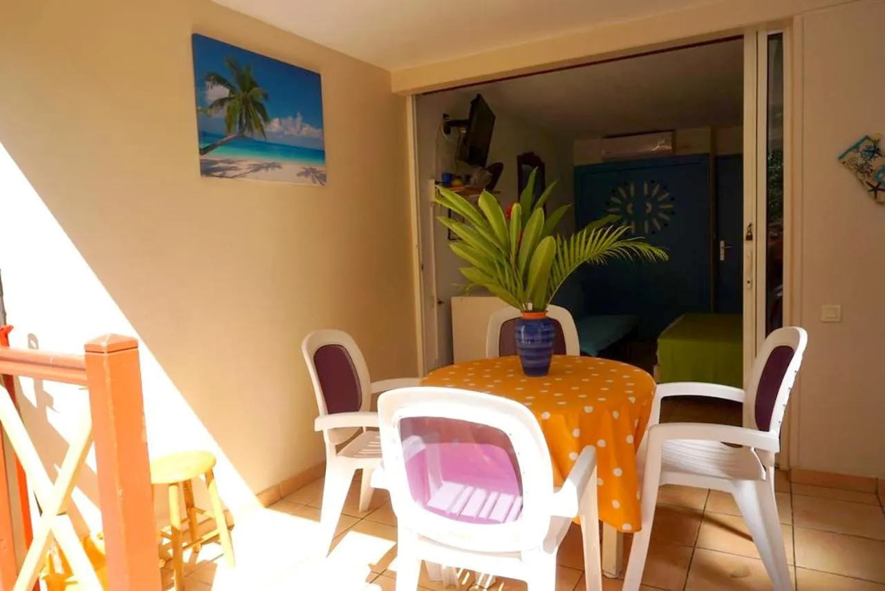 Appartement Cosy A Sainte Anne 30 M² Avec Piscine Privee Apartment Sainte-Anne